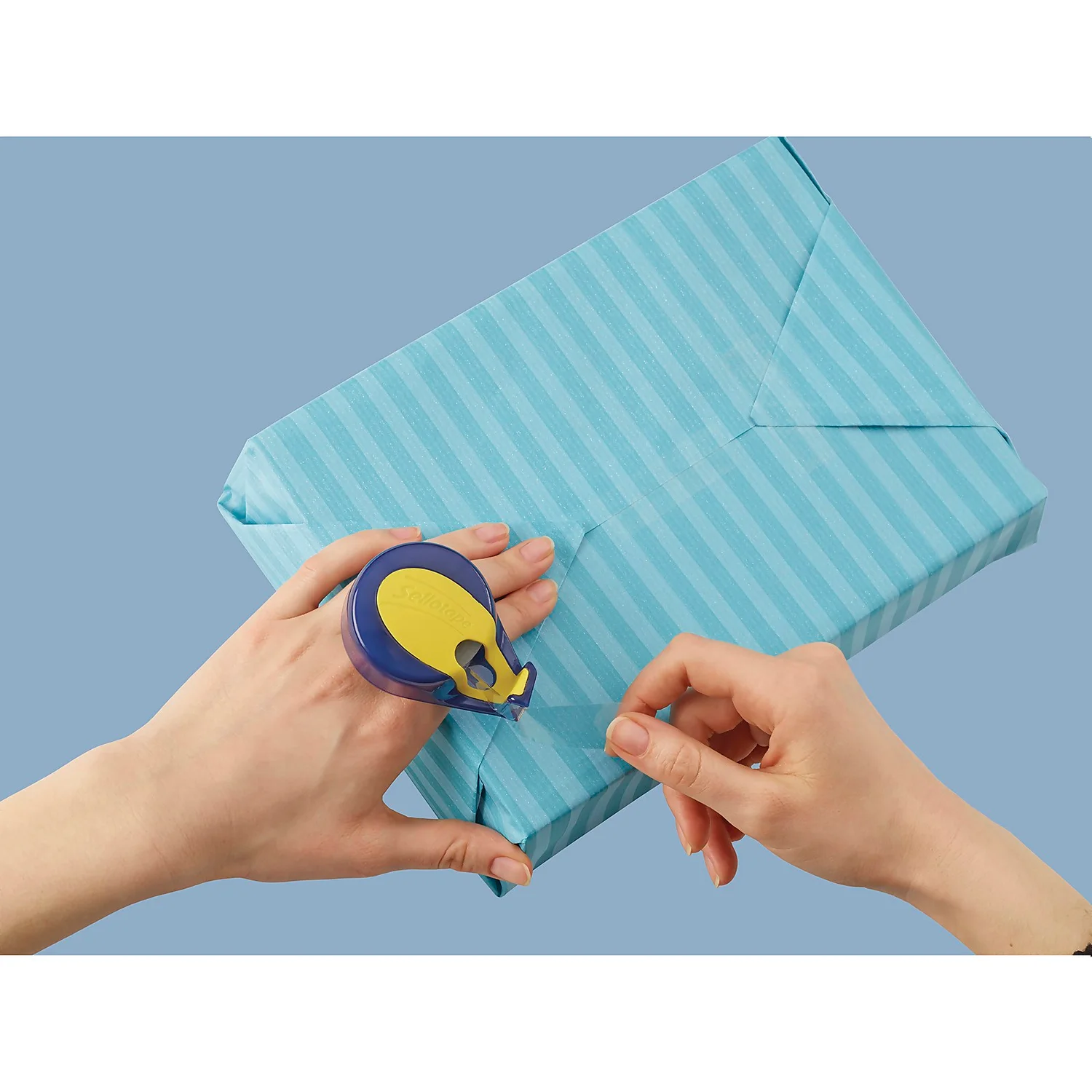 Sellotape On-Hand Dispenser Refills Super Clear Tape 2 Rolls 5 Sellotape On-Hand Dispenser Refills Super Clear Tape 2 Rolls - Image 3